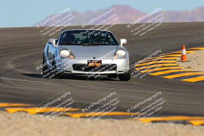 media/Nov-04-2022-Doghouse Garage (Fri) [[7086bf5c81]]/Intermediate/Session 4 (Turn 12)/
